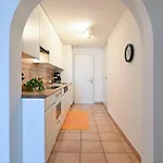 Ruga Vacation 3 In Apartment *