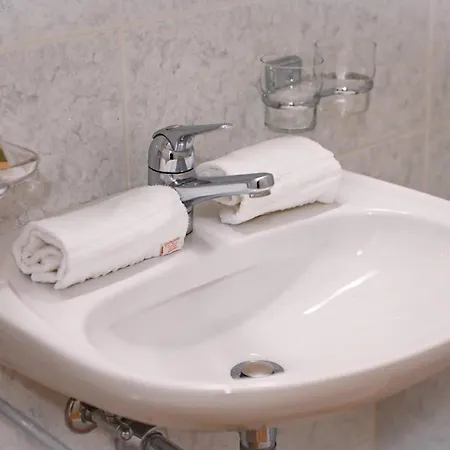 Ruga House In 3 * Ascona