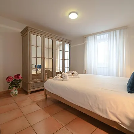 Ruga House In 3 Apartment Ascona